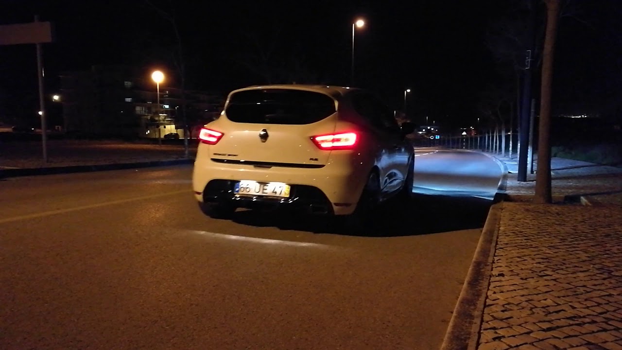 Renault Clio 4 RS Trophy Launch Control