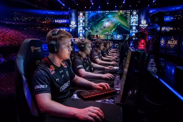 découvrez l'univers captivant de l'esport, un monde dynamique où la passion du sport électronique bat son plein 365 jours par an. suivez les compétitions, les actualités et les talents émergents sans interruption.
